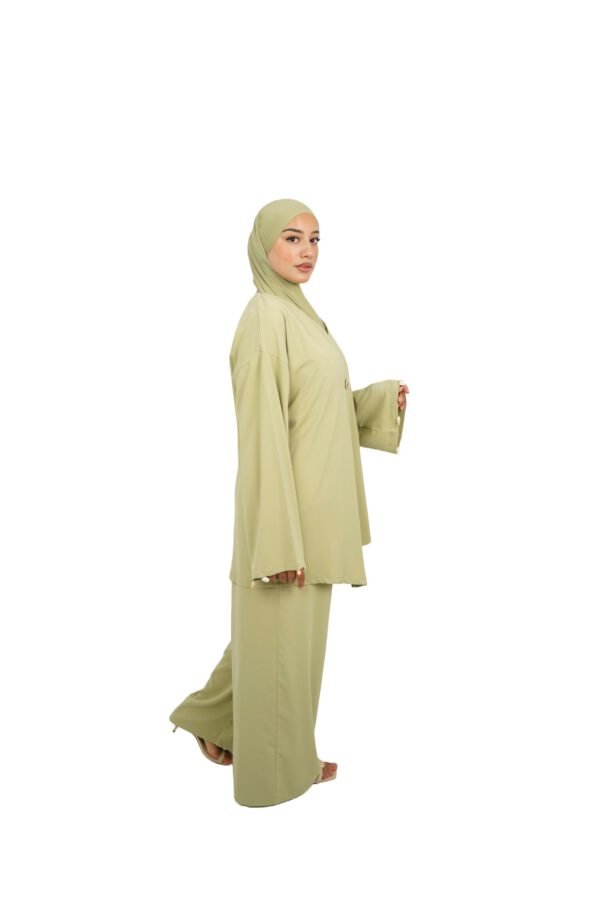 Olive Whisper